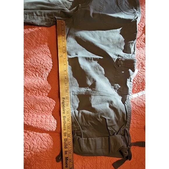 Sonoma Life and Style Gray Modern Fit Convertible Pants Size Petite 10 - Picture 5 of 10